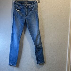 Abercrombie & Fitch Women's Skinny Jeans in Blue